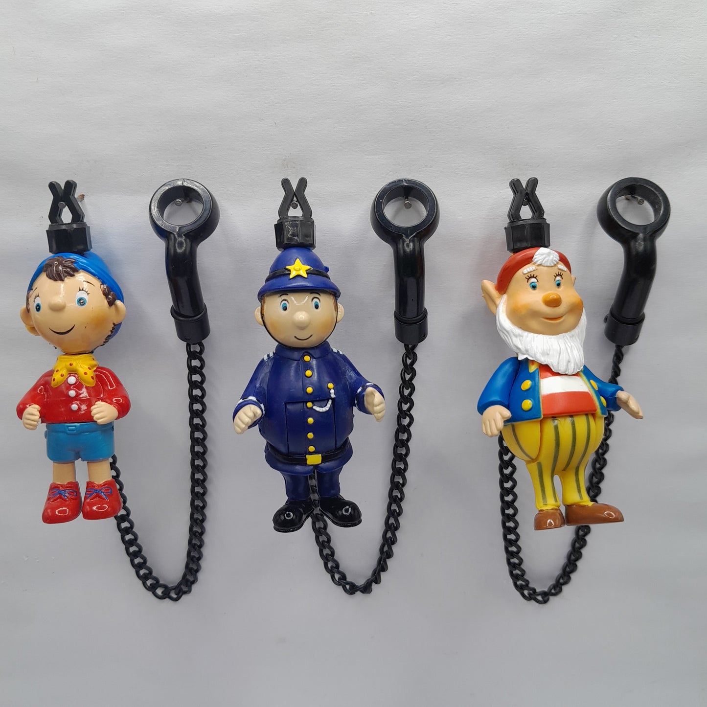 Set Of 3 or 4 Noddy Bobbins